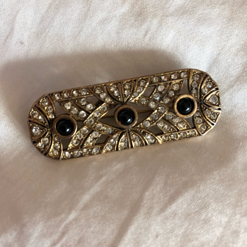 {Vintage} Gold and Black Lazuli Brooch
